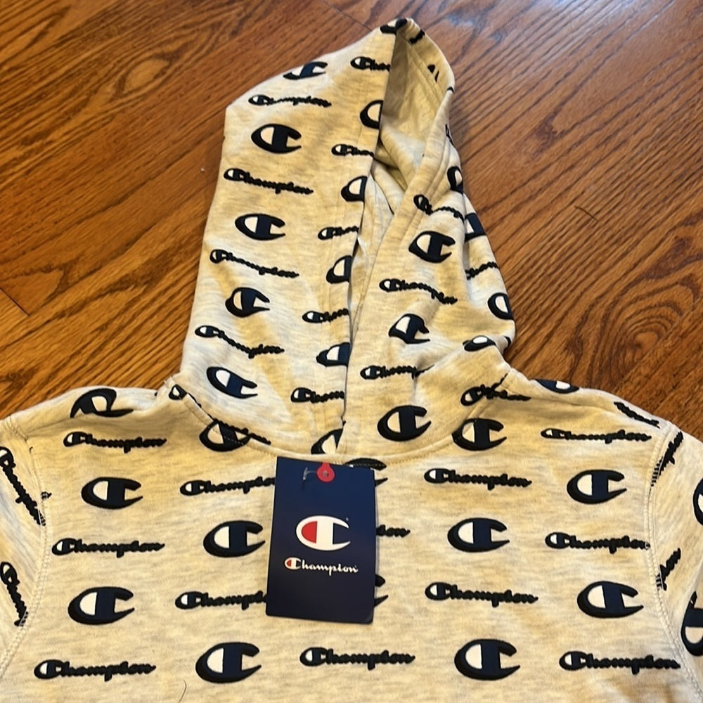 NWT Champion Boy’s Champion Hoodie Size M