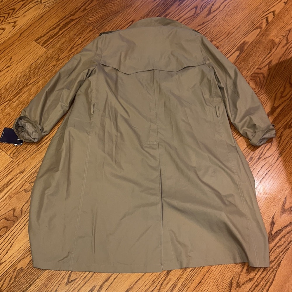 NWT Woman’s Diplomat Tan Trench Coat Size M