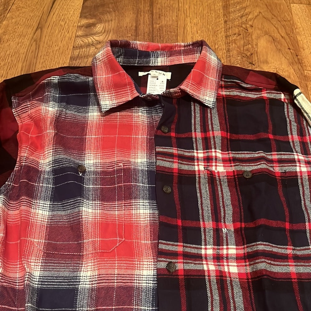 NWT Pacsun Men’s Multicolor Flannel Size M