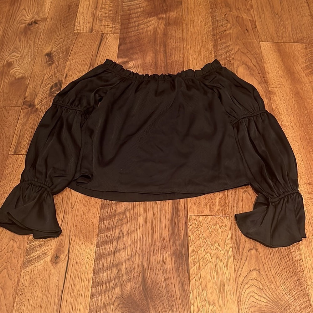 NWT Superdown Woman’s Black Long Sleeve Top Size XXS