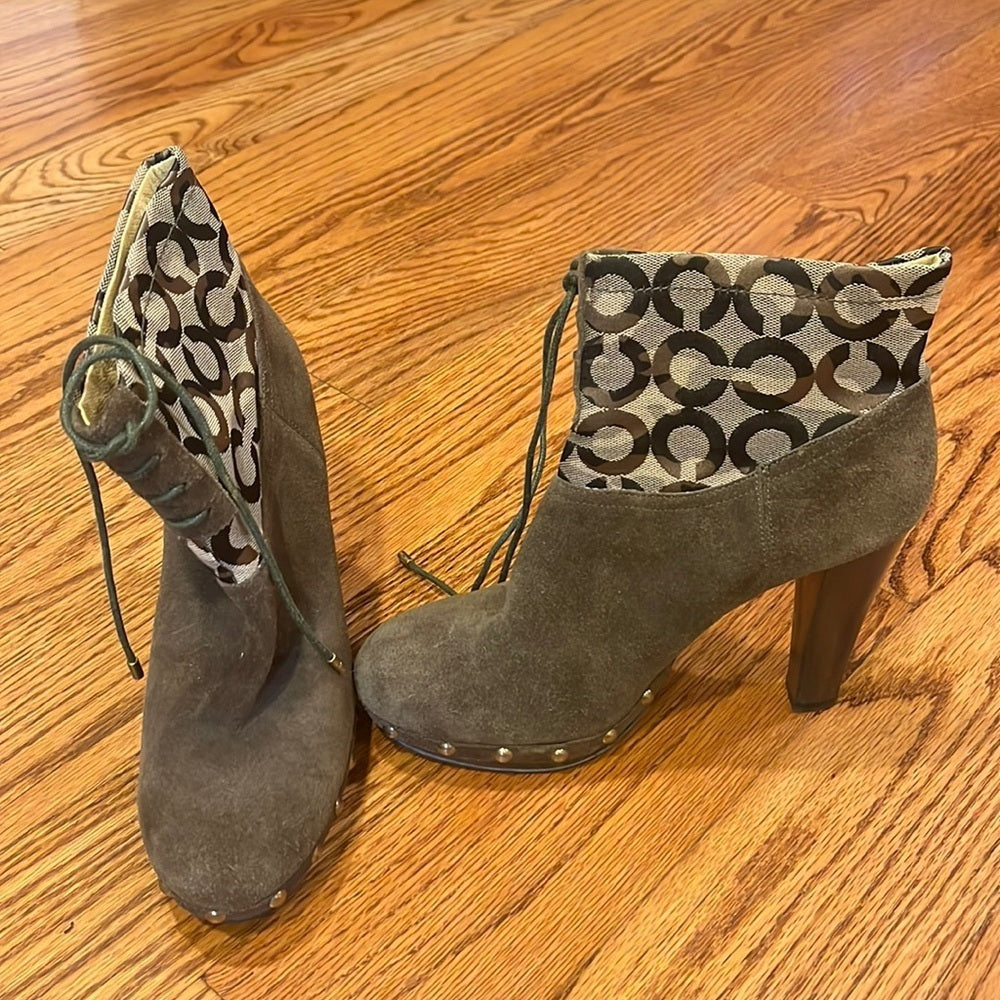 Coach Woman’s Heeled Boots Size 8