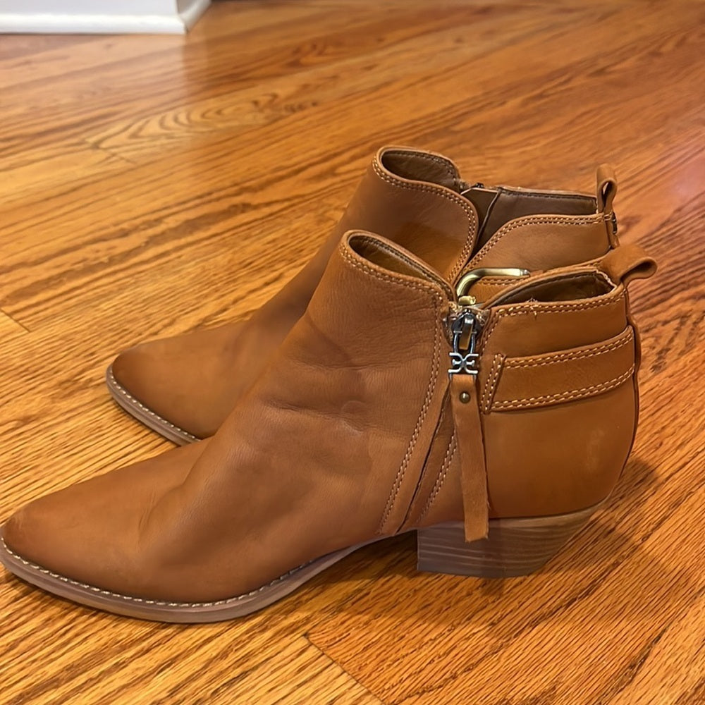 Sam Edelman Woman’s Brown Ankle Boots Size 8
