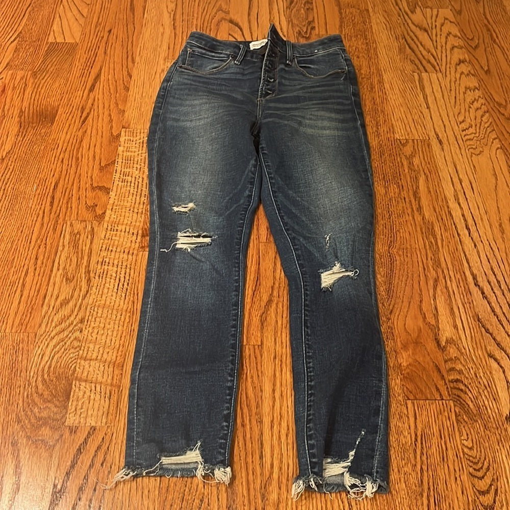 Abercrombie & Fitch Woman’s High Rise Super Skinny Ankle Jeans Size 25