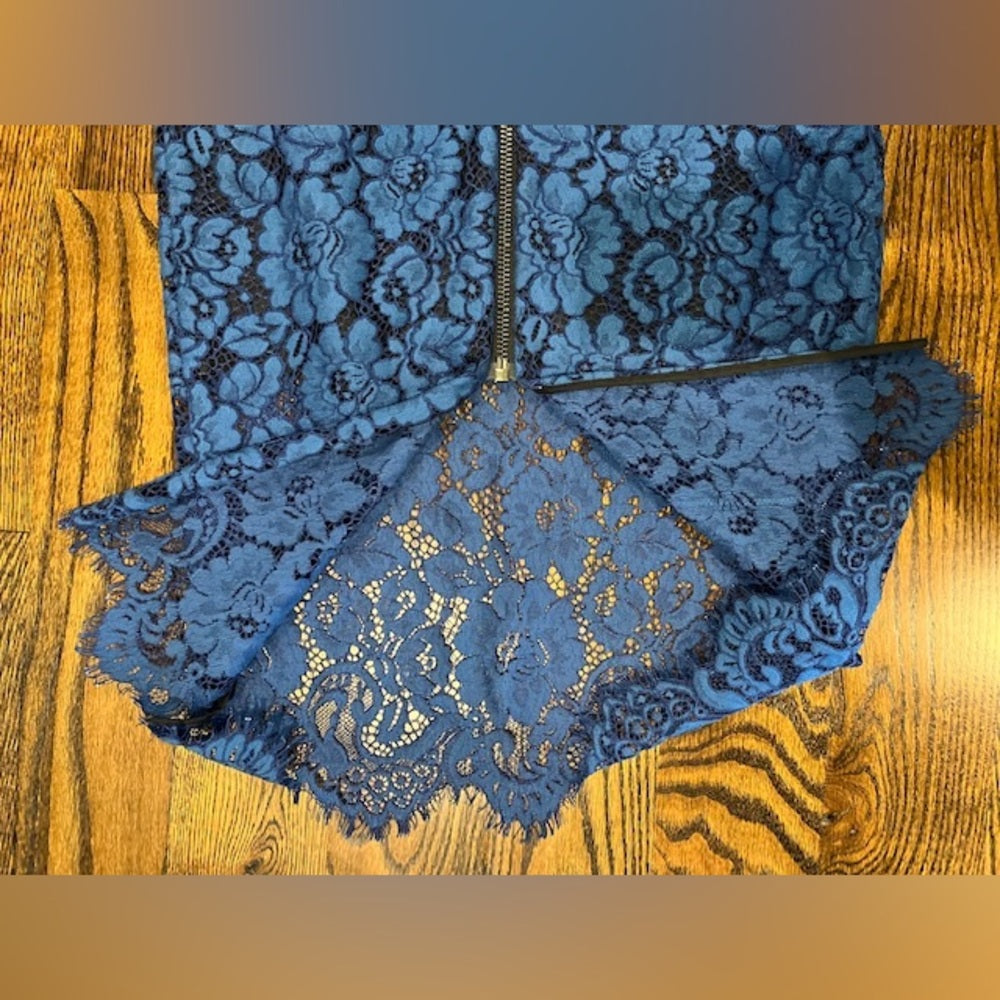 Veronica Beard Women’s Blue Lace Long Sleeved Dress Size 6