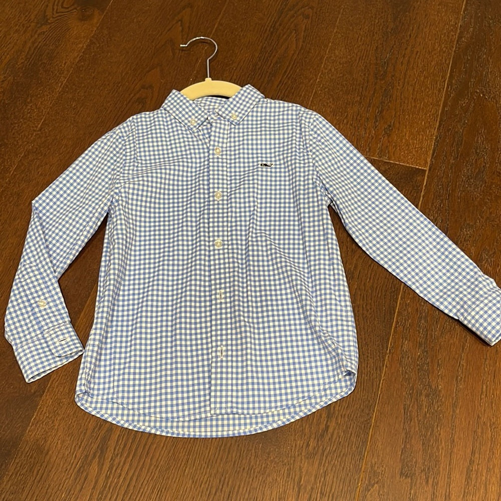 Vineyard Vines Boys Performance Blue and White Button Down Shirt Size 5