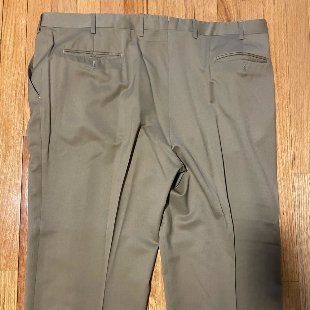 Brioni Beige Men’s Dress Pants Size 40