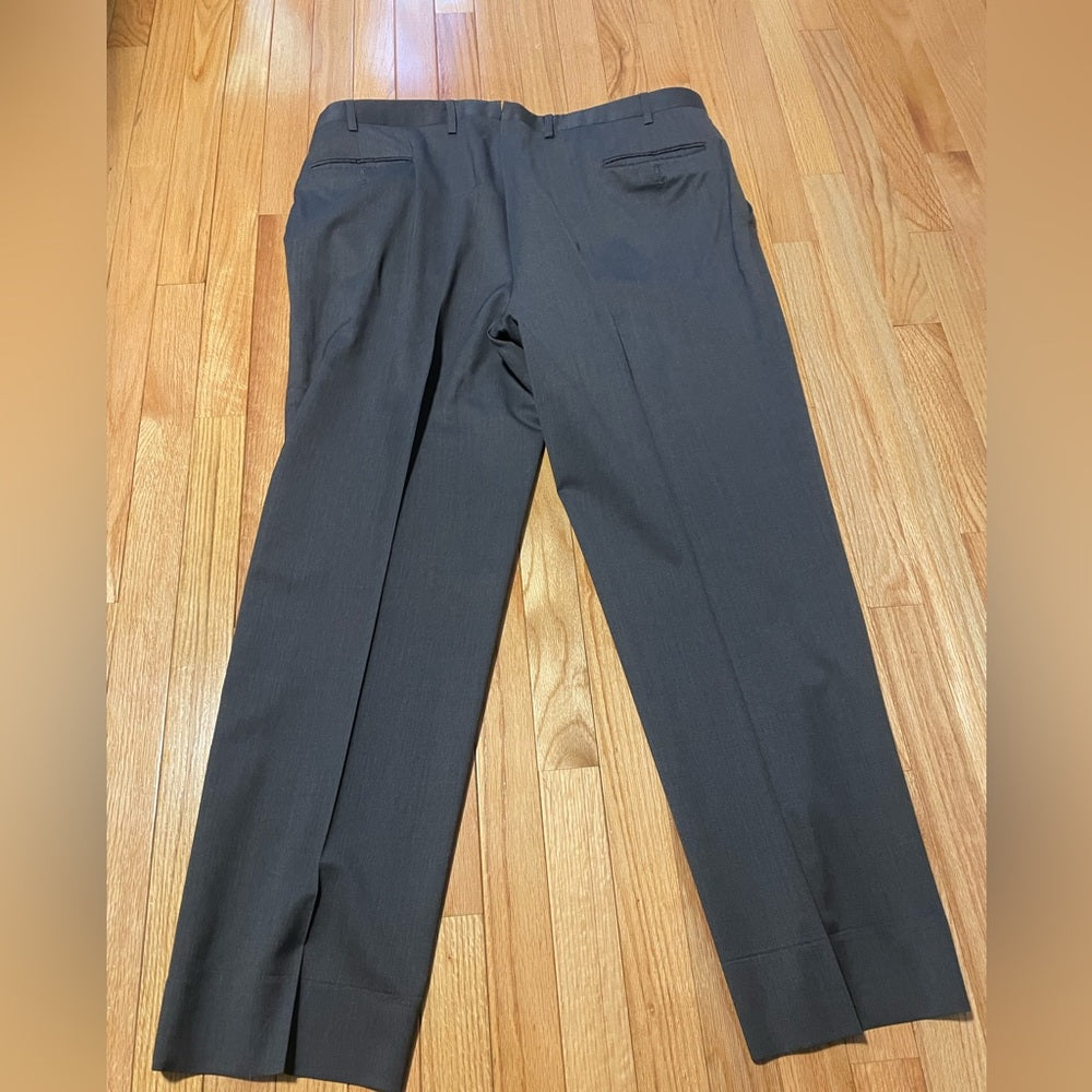 Brioni Men’s Dark Grey Dress Pants Size 40