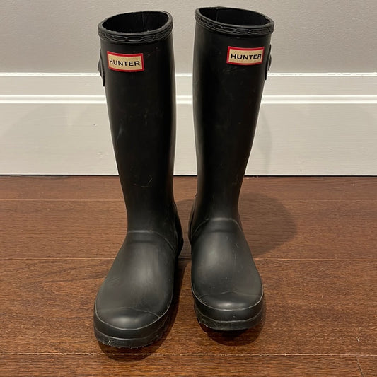 Hunter Black Rain Boots Size 6