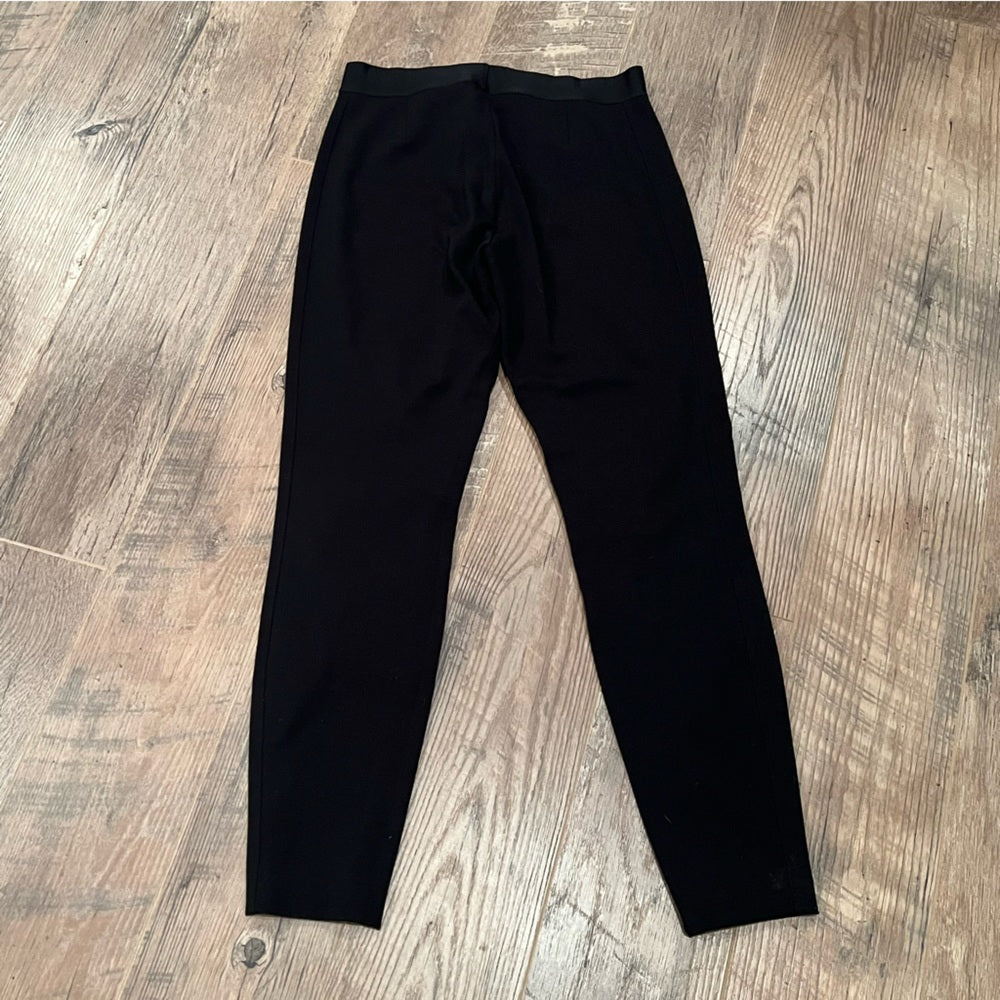 Tahari Woman’s Black Leather Pants Size Small