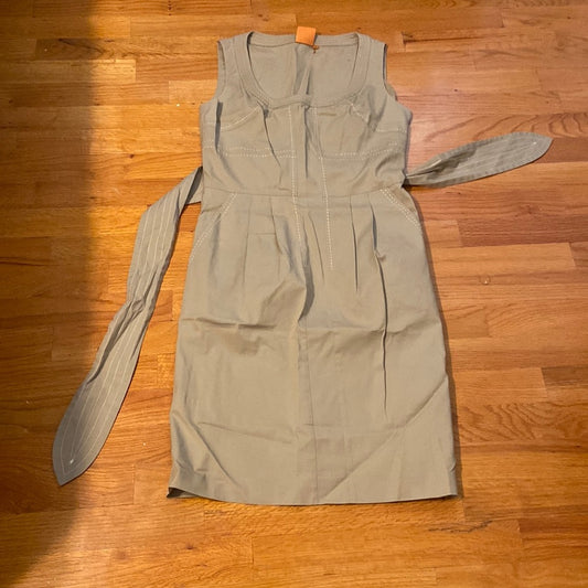 Women’s Tory Burch dress. Tan. Size 4