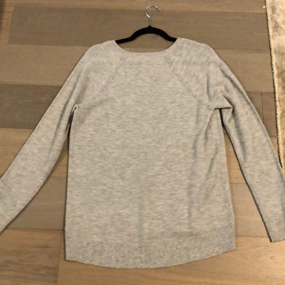 Gap Wool V Neck Sweater Size M