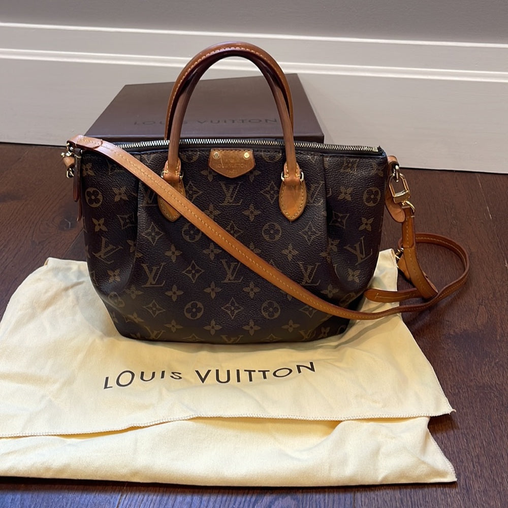 Louis Vuitton Turenne Monogram PM HandBag With Strap