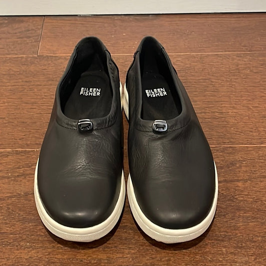 Eileen Fisher Black Slip On Women’s Sneakers Size 7