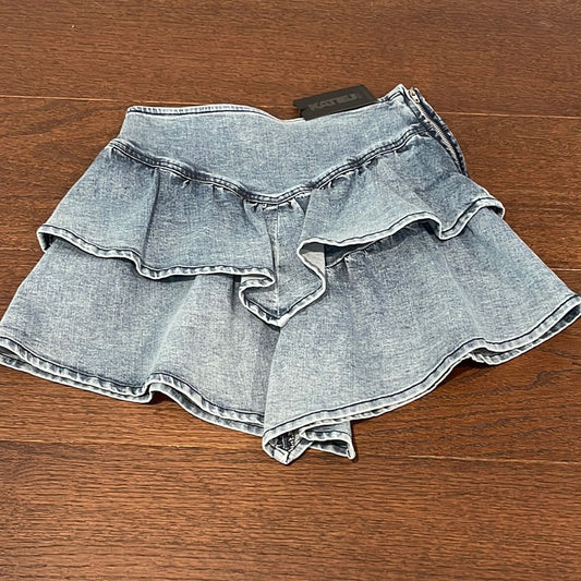 NWT Katie J NYC Cameron Denim Skirt Size Small Juniors