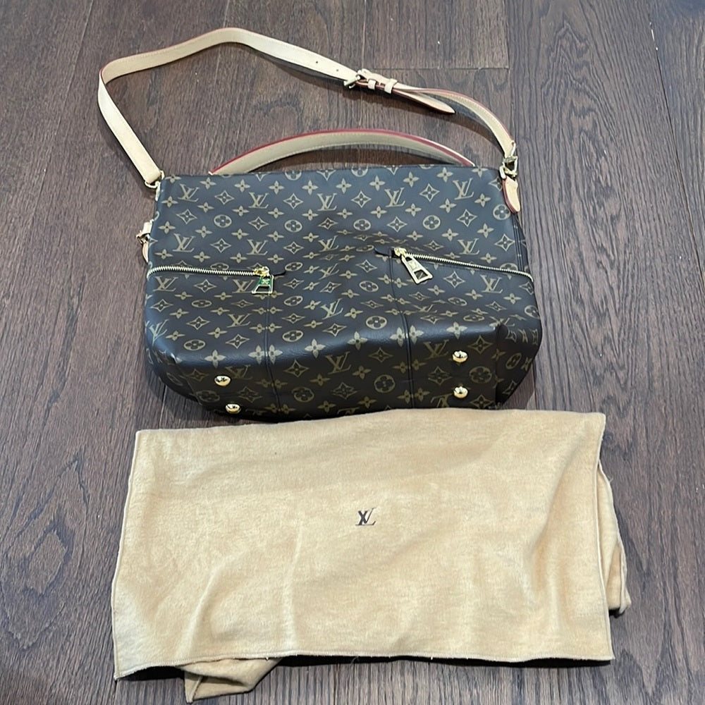 Authentic Louis Vuitton Melie Handbag Monogram Canvas