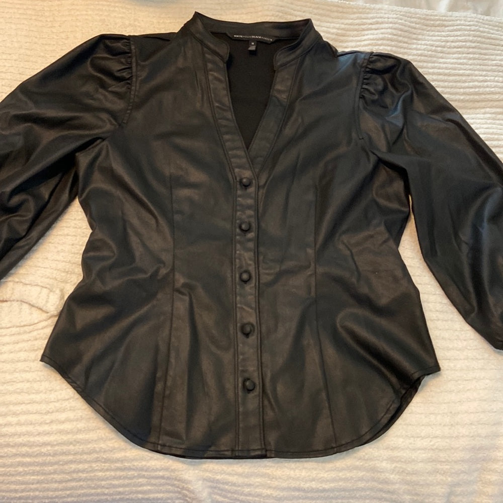 Women’s White House Black Market jacket. Black. Size 14