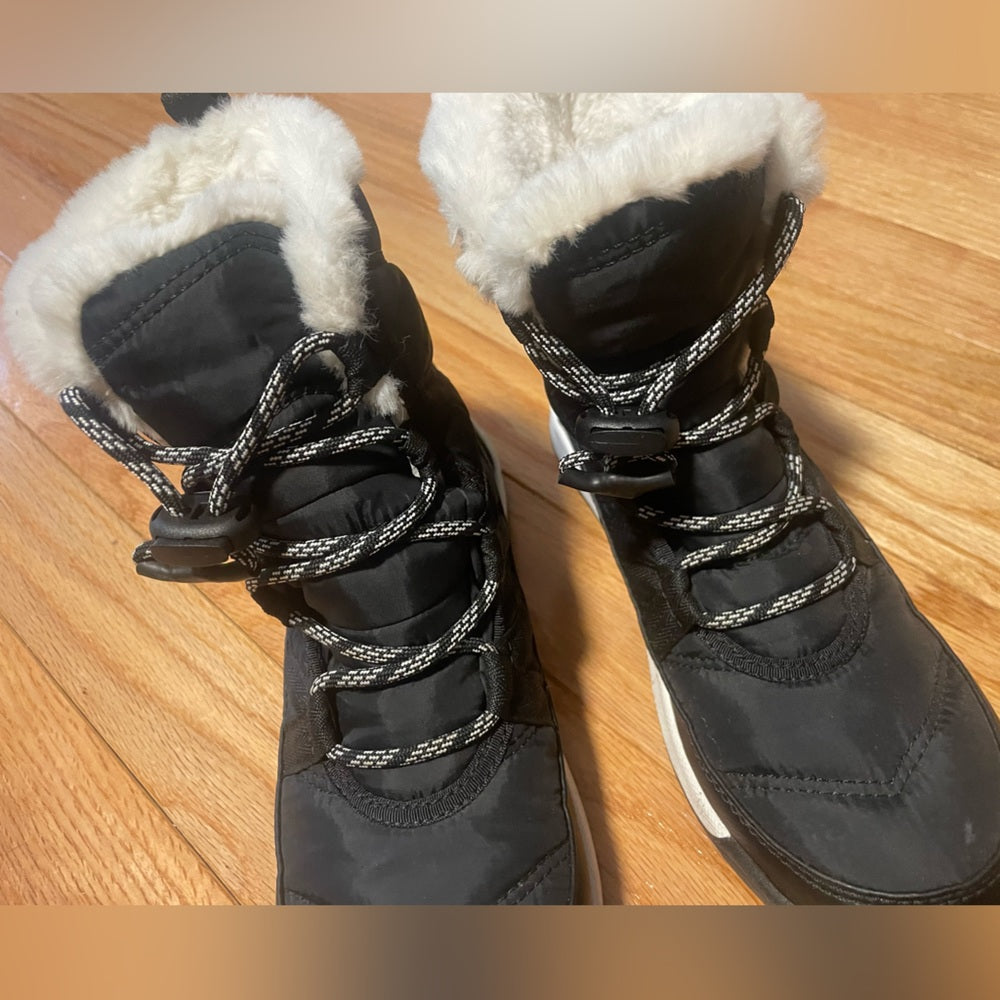 Sorel Black Kids Snow Boots Size 3