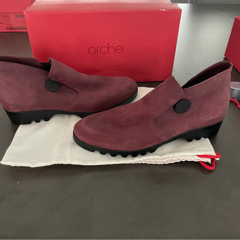 Arche Maroon Jimara Women’s Shoes Size 40 / 9