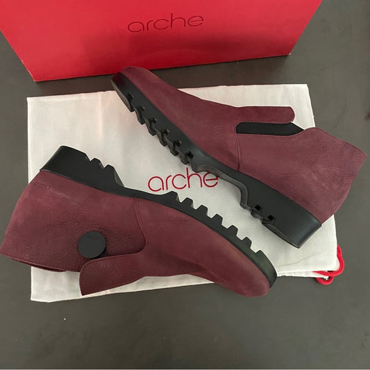 Arche Maroon Jimara Women’s Shoes Size 40 / 9