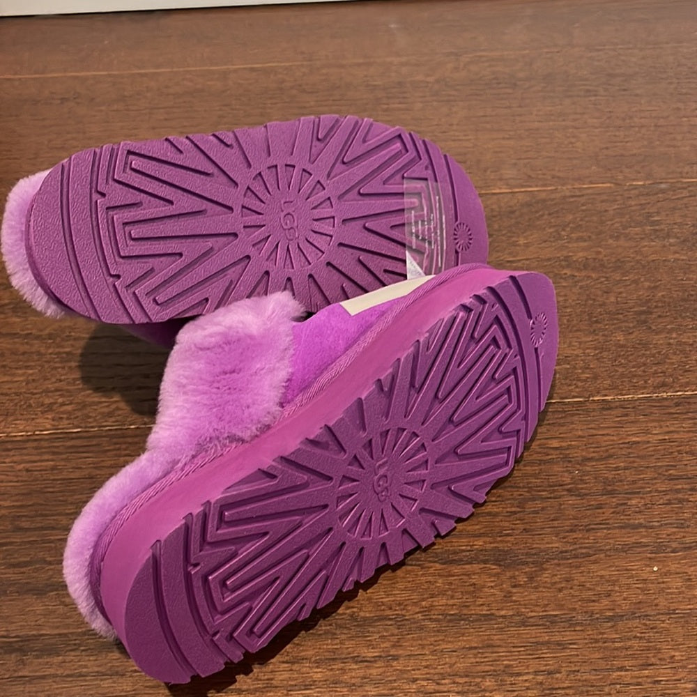 NWT Ugg Purple Slippers Size 6