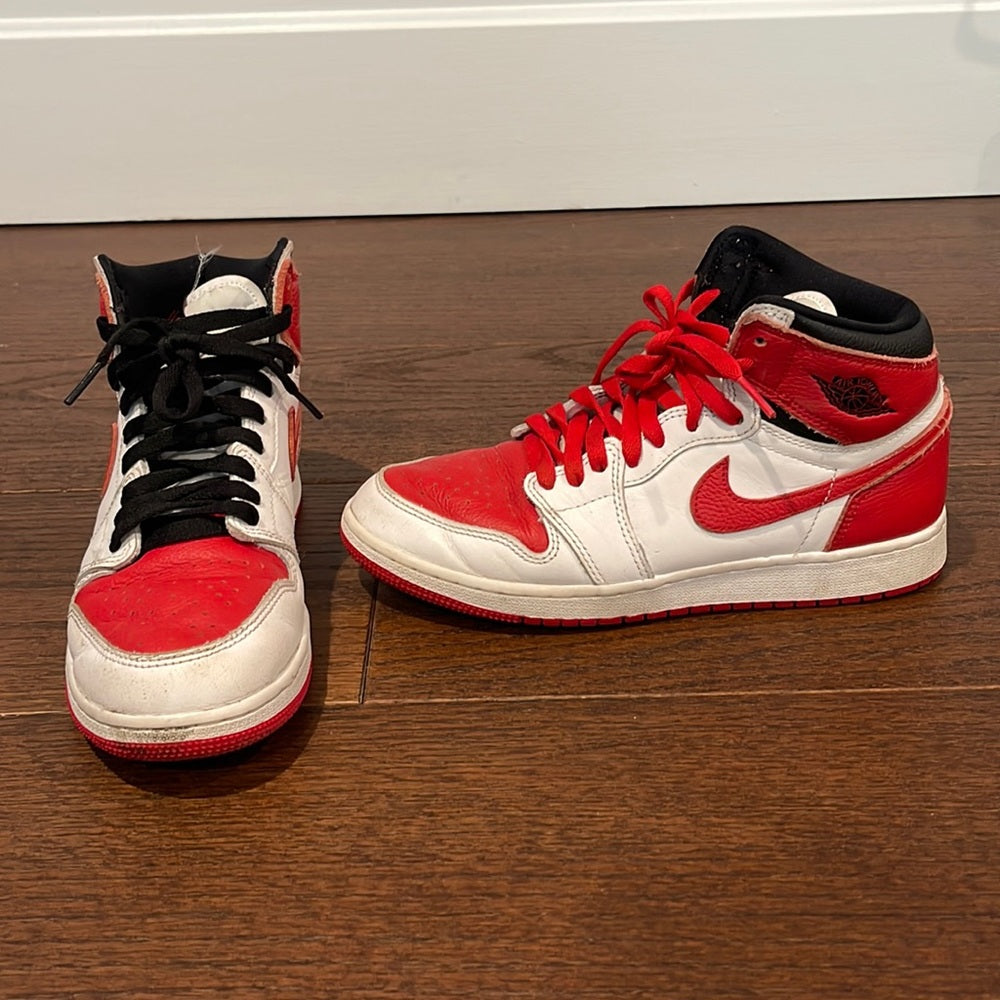 Nike Air Jordan Boys Red, Black and White Sneakers Size 7