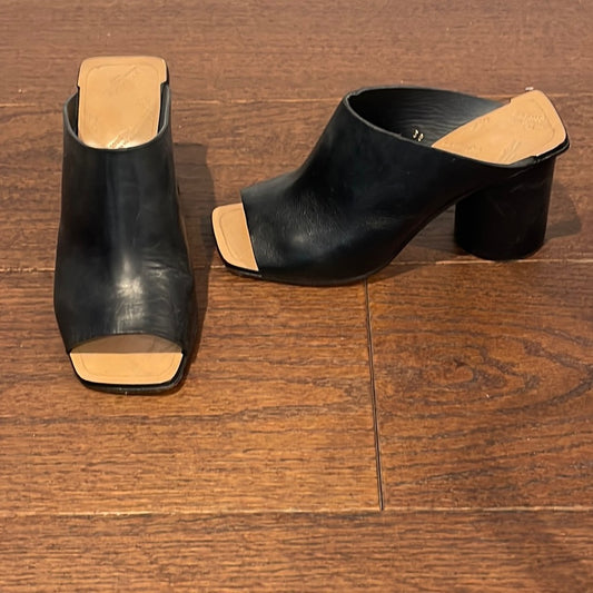 Maison Martin Margiela Black Peep Toe Heels Size 38/8