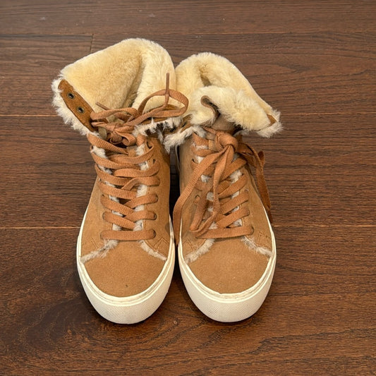Ugg Women’s Camel Lace Up Boots Size 6