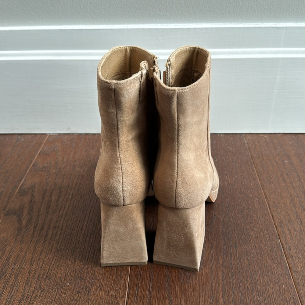 Dolce Vita Women’s Ulyses Tan Suede Boots Size 7